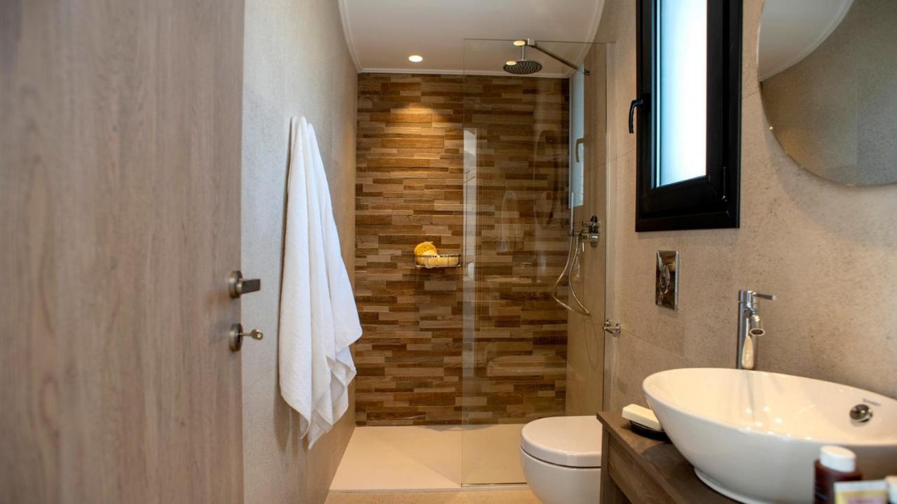 Kiotari Akti Beachfront Villas Gennadi Bagian luar foto